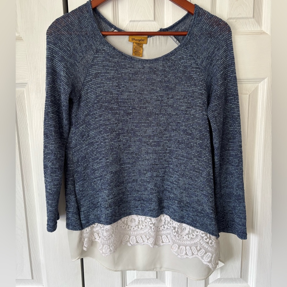 Wrangler Heathered Blue Lace Long Sleeve Size Small